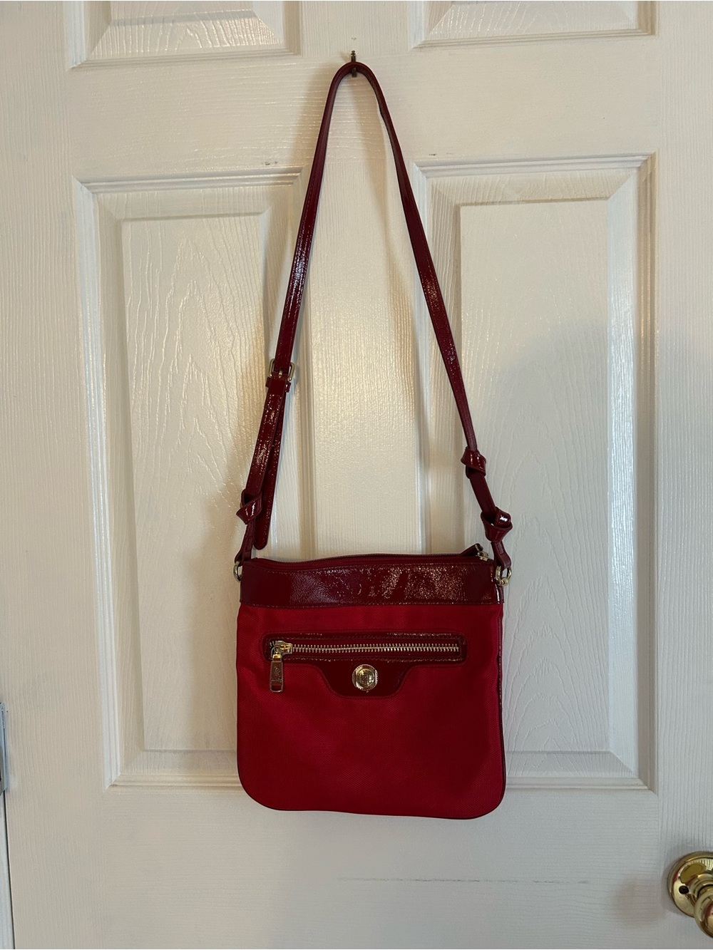 Classic Red Crossbody Bag with Gold-Tone Accents